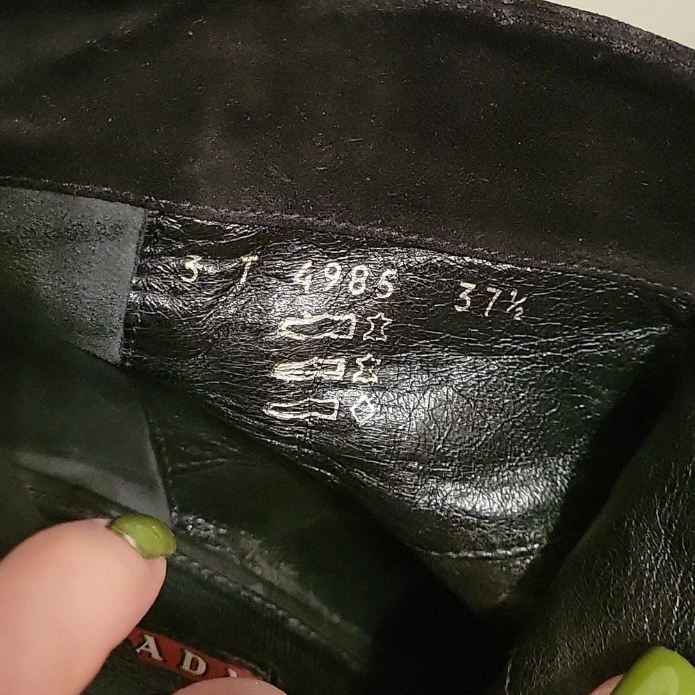 PRADA - Picture 9 of 9